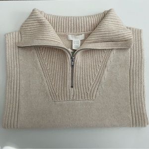 NWT- Warm winter neck with zip up opening from H&M